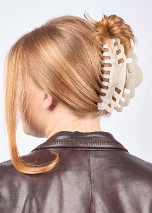 Emma milky giga clip White Sui Ava